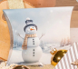 Preview: Pillowbox "Kissenschachtel Schneemann" Verpackungsidee