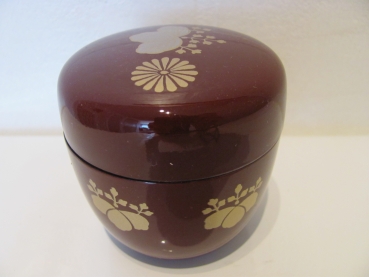 Matchadose (Natsume) weinrot