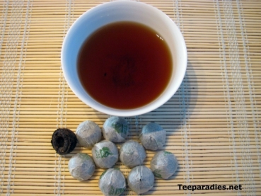 Geschenk: China Mini Tuo Cha 15 J. alt - 10 Stck in Schachteln 45 g.