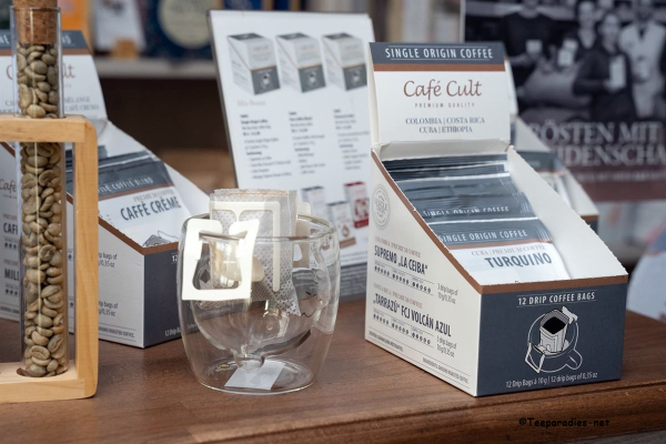 Café Cult: Mix Box Drip Coffee Bags Single Origin Coffee 4 varieties of 3 sachets of 10 g each = 120 g.