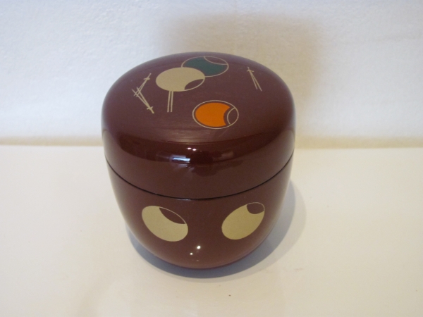 Matchadose (Natsume) weinrot