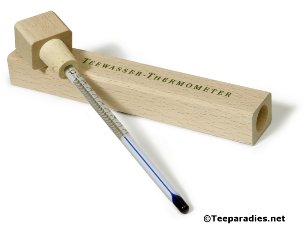 Teewasser -Thermometer im Holzkasten